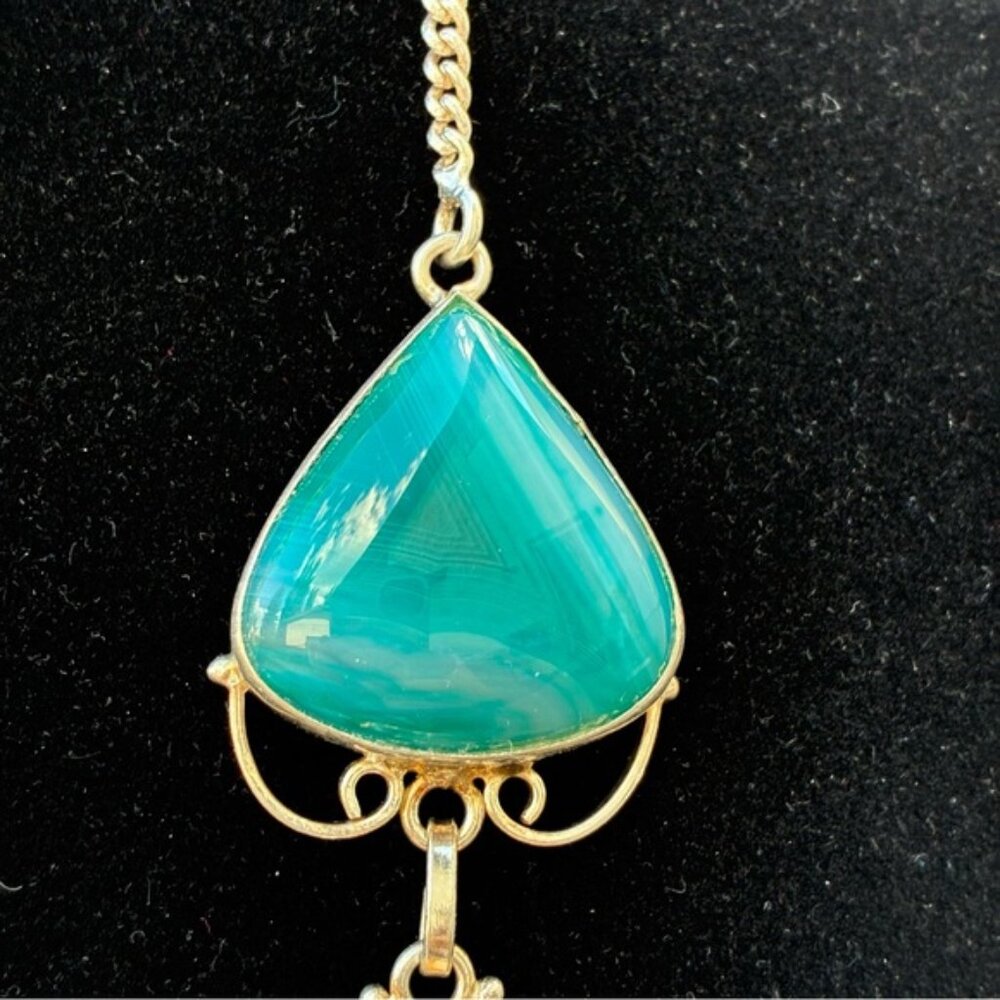 Green Botswana Agate Gemstone Hand Crafted Necklace - Picture 3 of 10
